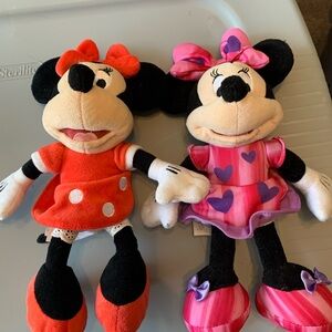 Disney Minnie Mouse Plush Pair - Red and Purple
